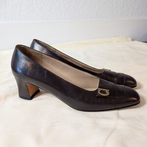 Vintage Salvatore Ferragamo Logo Detail Brown Leather Block Heel Pumps Sz 9